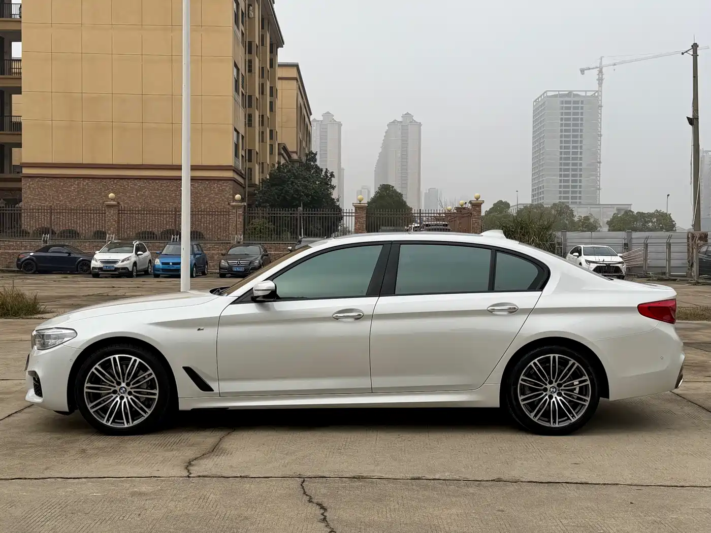 BMW 5 Series 2018 Facelift 530Li Leading M Sport Package фото 7