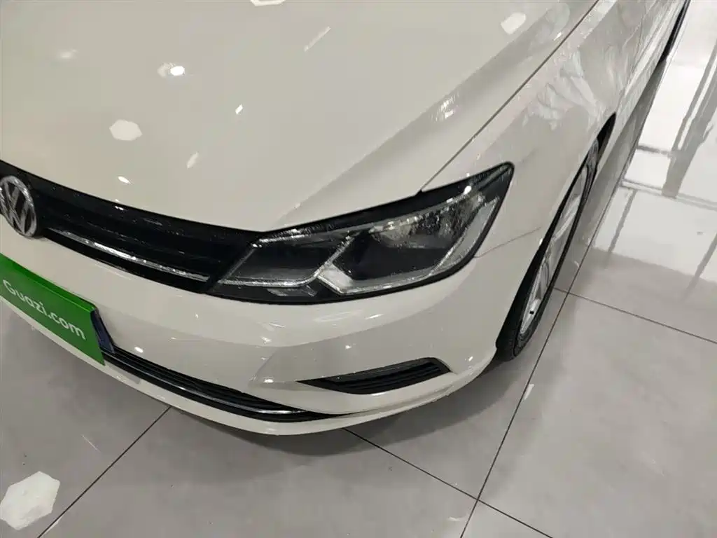 Volkswagen Lamando 2018 280TSI DSG Comfort Edition фото 24