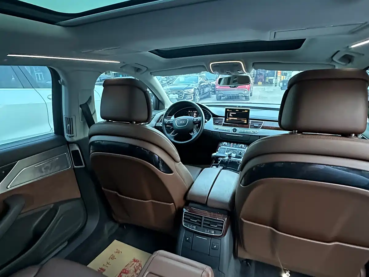 Audi A8 2013 A8L 45 TFSI quattro Comfort фото 18
