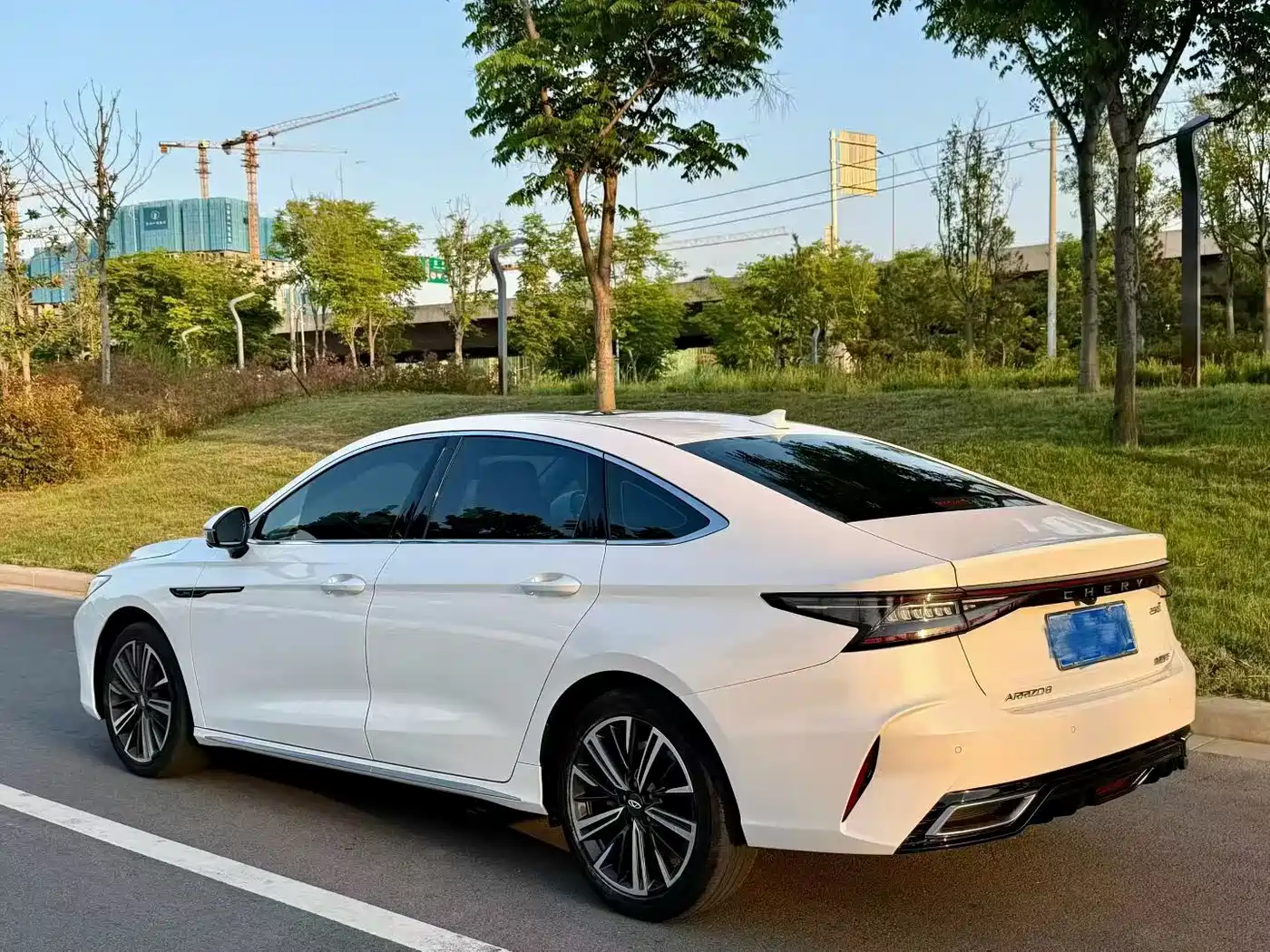 CHERY ARRIZO 8