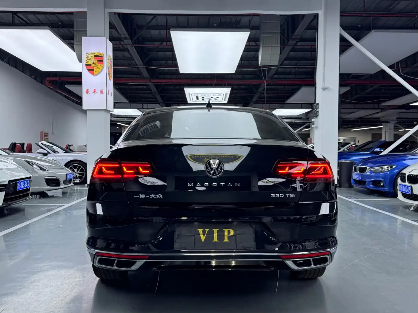 Volkswagen Magotan 2023 2 Million Units Anniversary Edition 330TSI DSG Leading Type фото 16
