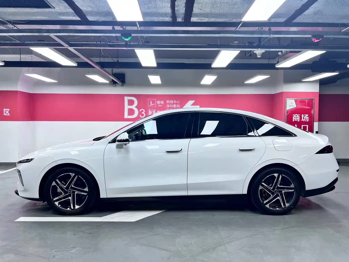 Фото 4 - Roewe D7