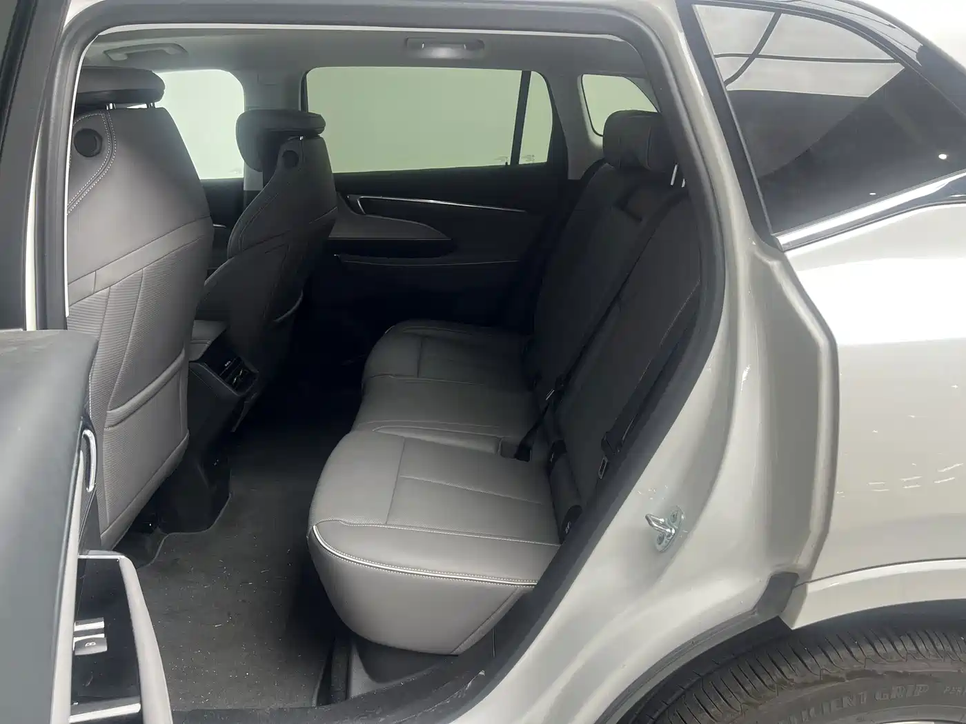 Buick E5 2025 2025 Model 620KM Premium Edition