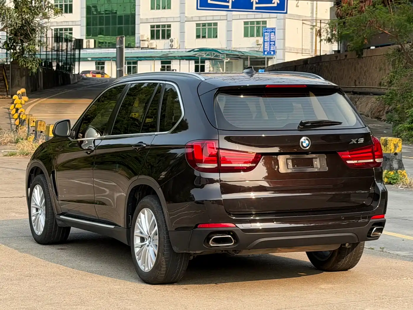 BMW X5 (Import) 2014 xDrive35i Leading фото 3