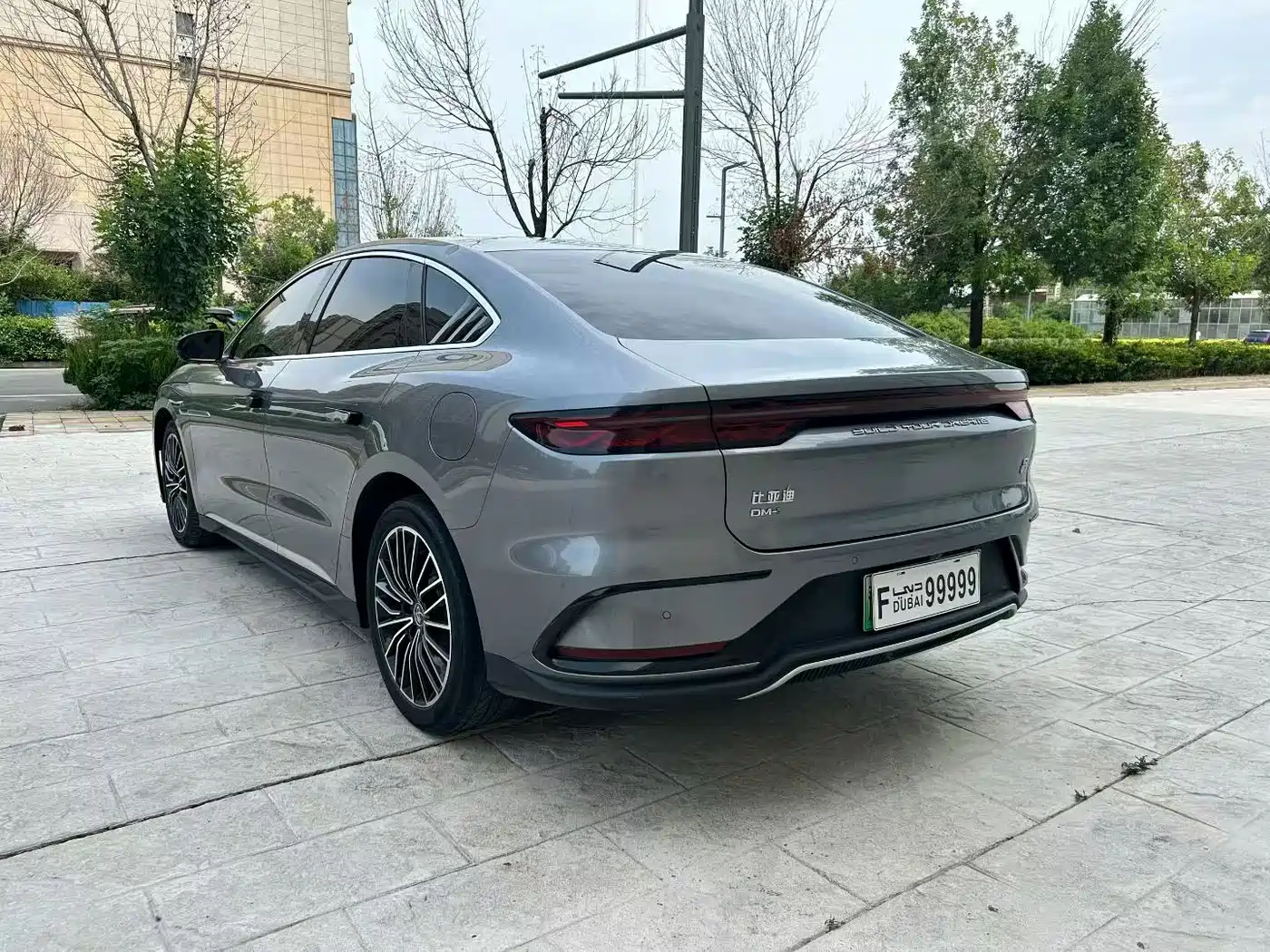 Фото 9 - BYD Han