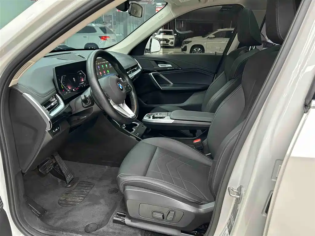 BMW X1 2023 sDrive20Li X Design Package фото 11