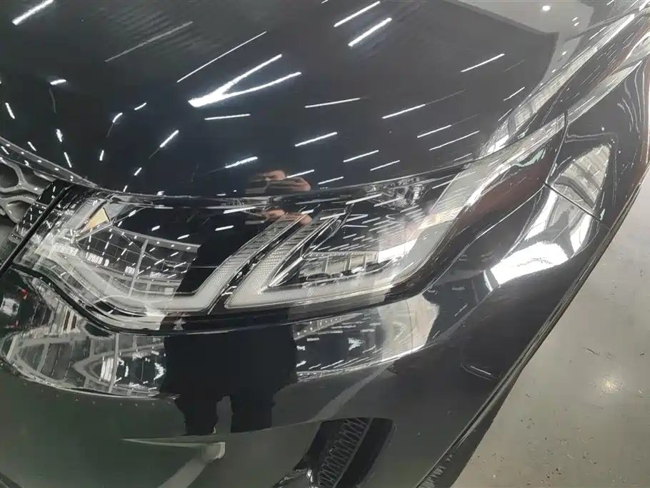 LAND ROVER DISCOVER SPORTS