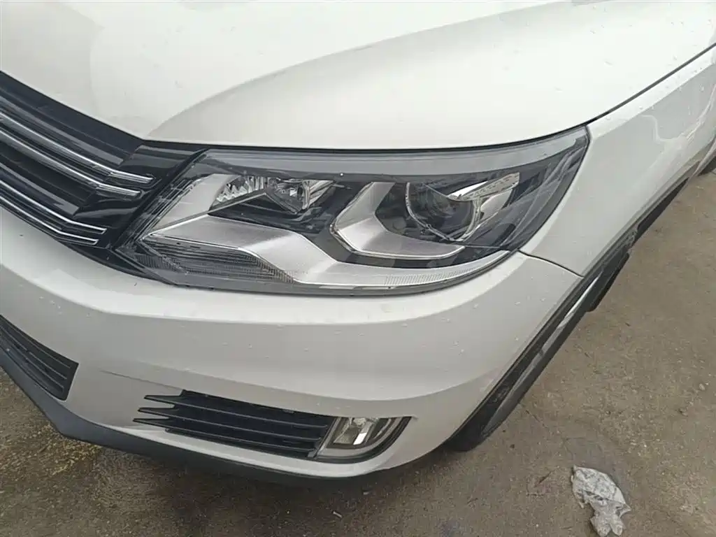 Volkswagen Tiguan 2016 280TSI Automatic 2WD Silk Road Fashion Edition фото 24