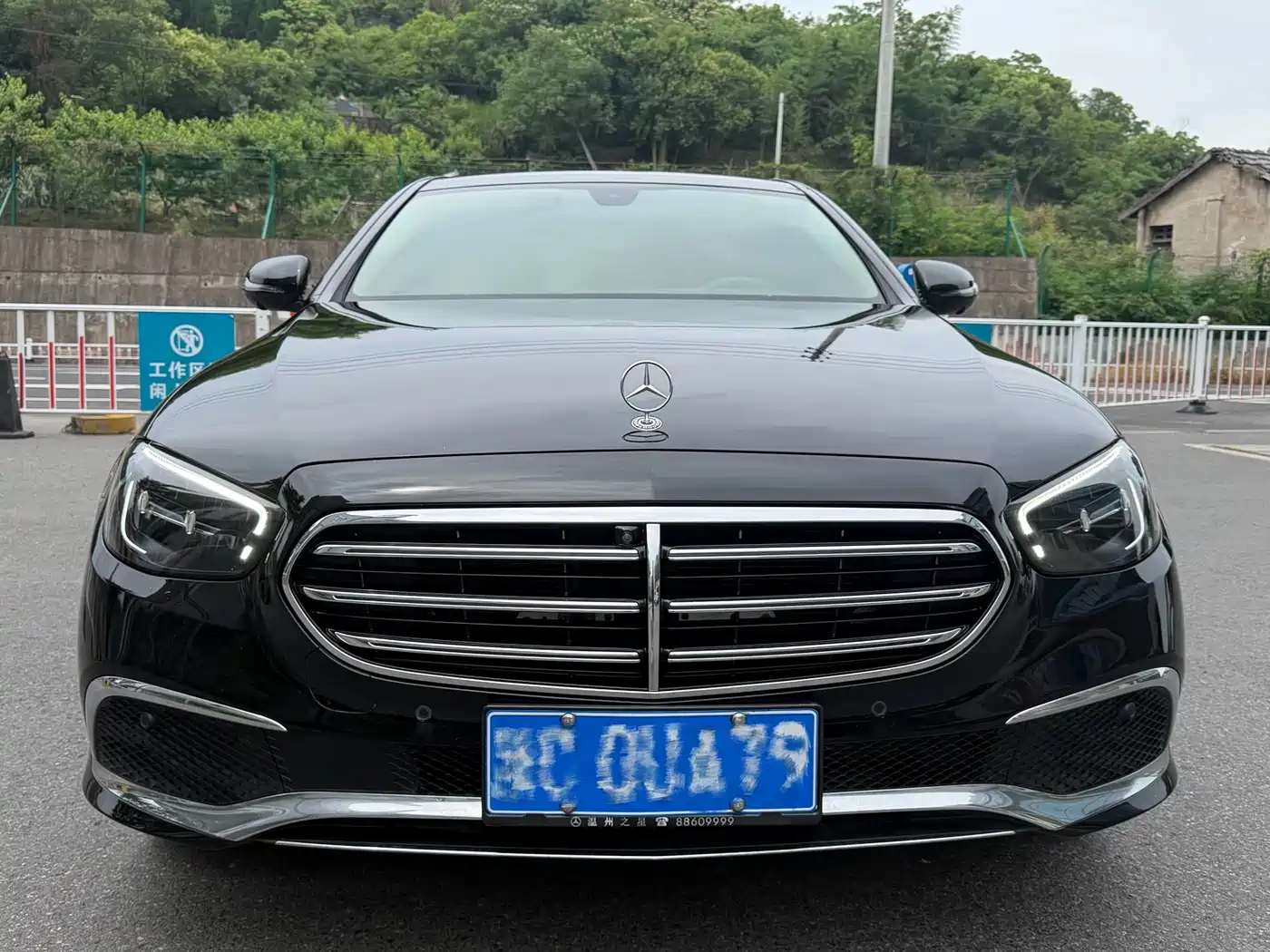 Mercedes-Benz E-Class 2023 E 300 L Fashion фото 3