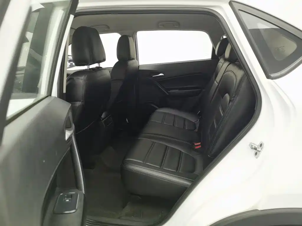 Photo 15 - MG Roewe RX5