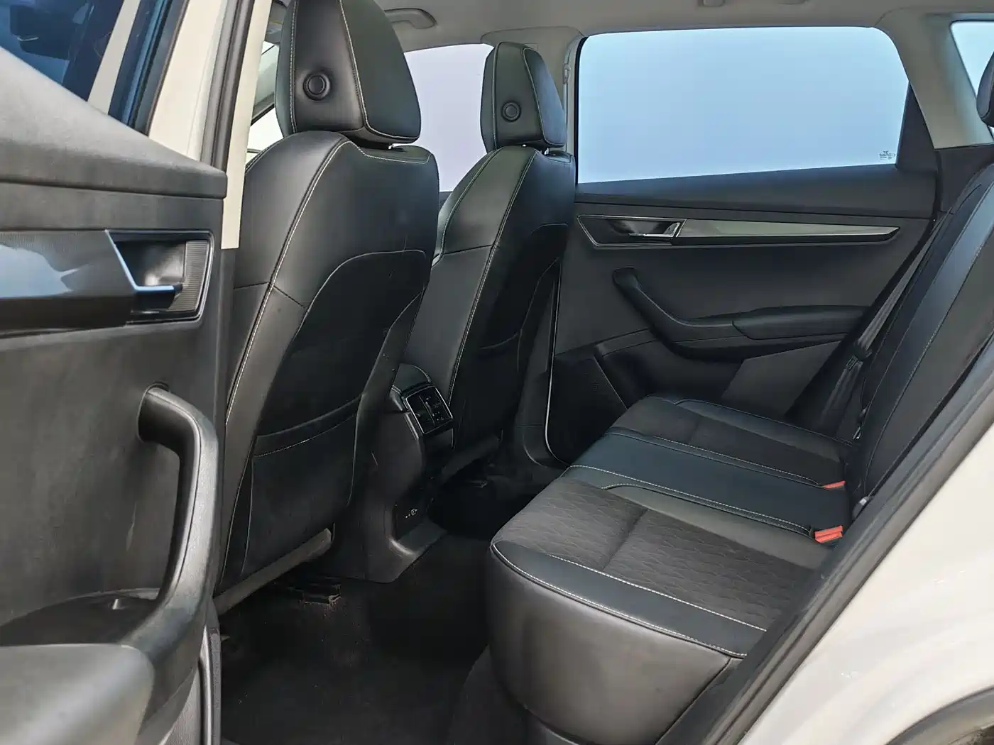 Škoda Karoq 2021 TSI280 Luxury Edition фото 8