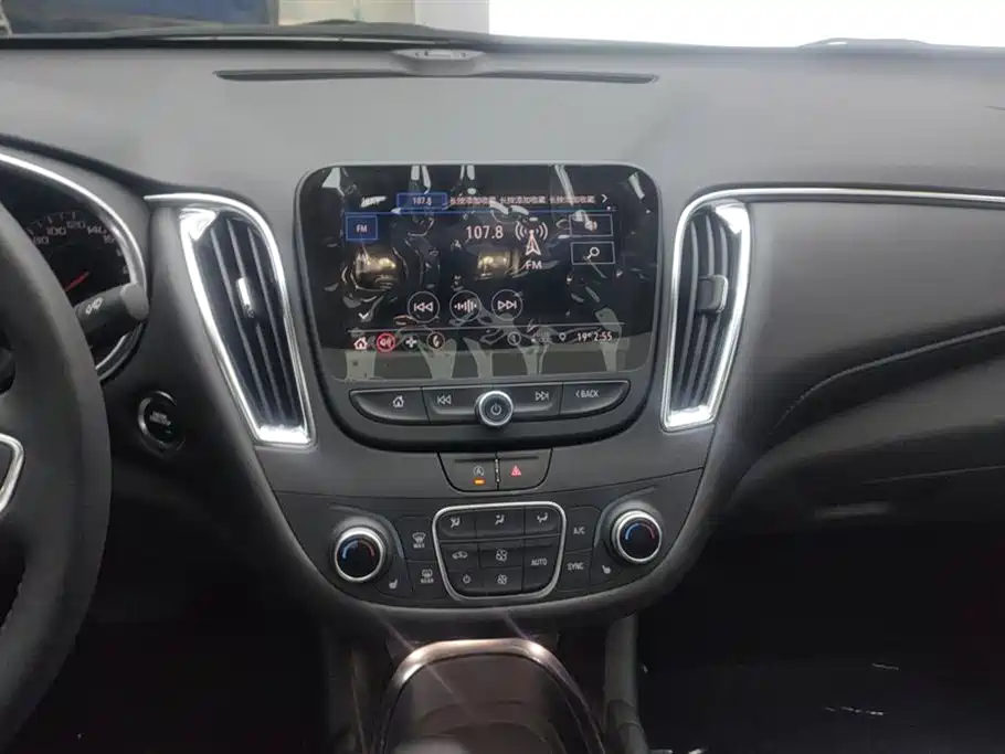 Chevrolet Malibu XL 2023 1.5T RS Edition фото 13