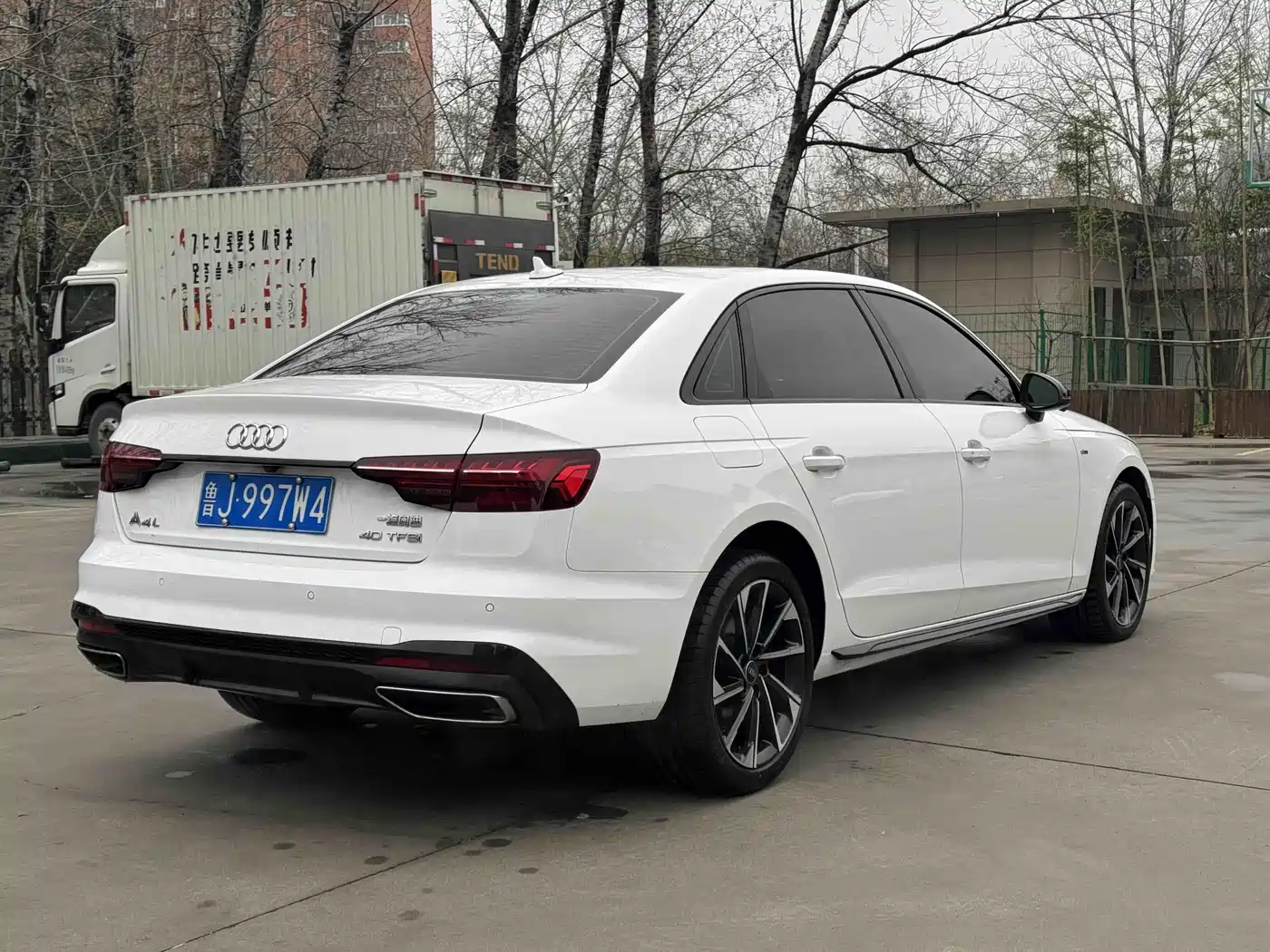 Audi A4L 2023 40 TFSI Luxury Sport фото 12
