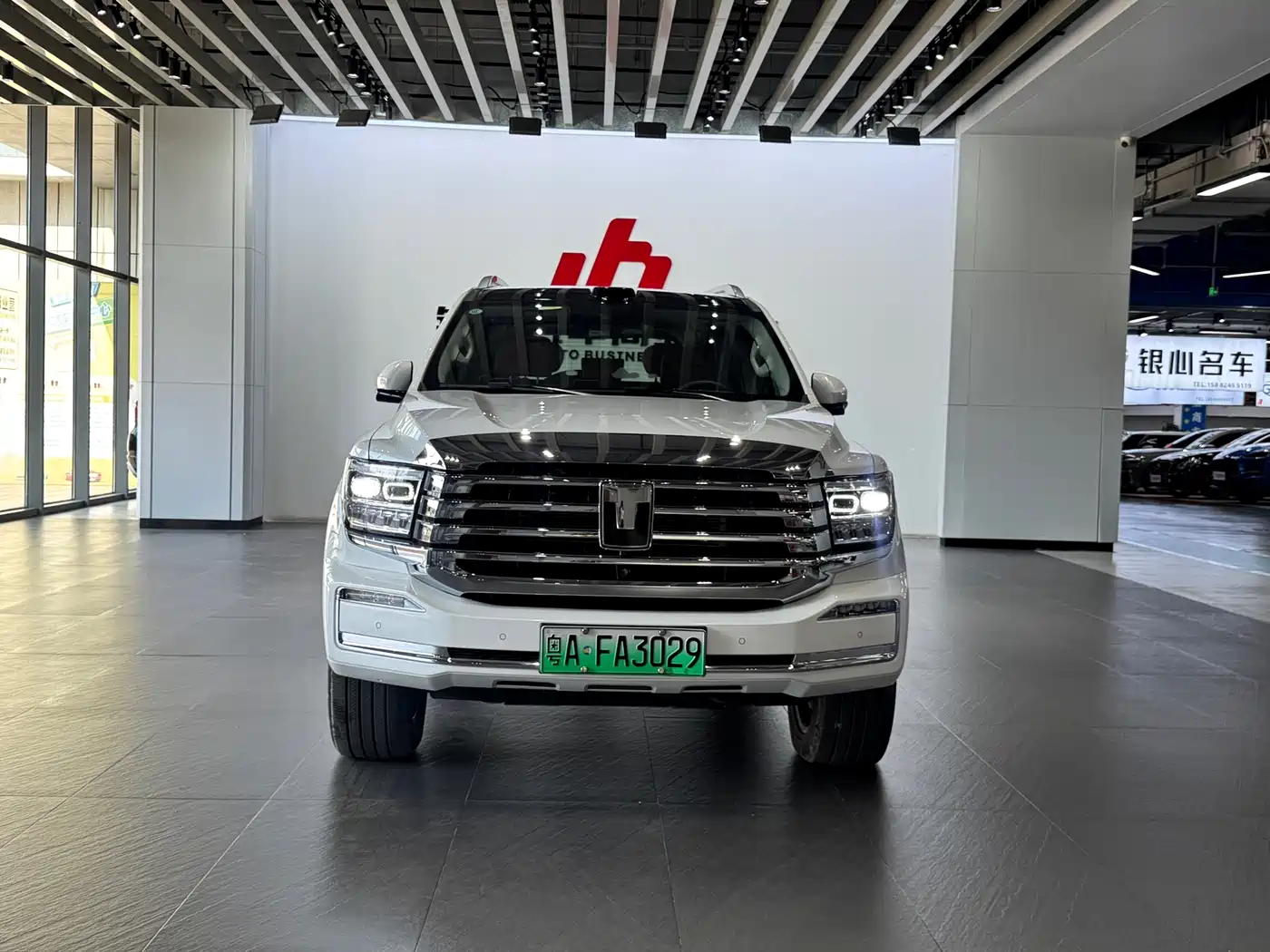 Tank 500 EV 2026 Hi4-T Smart Edition фото 2
