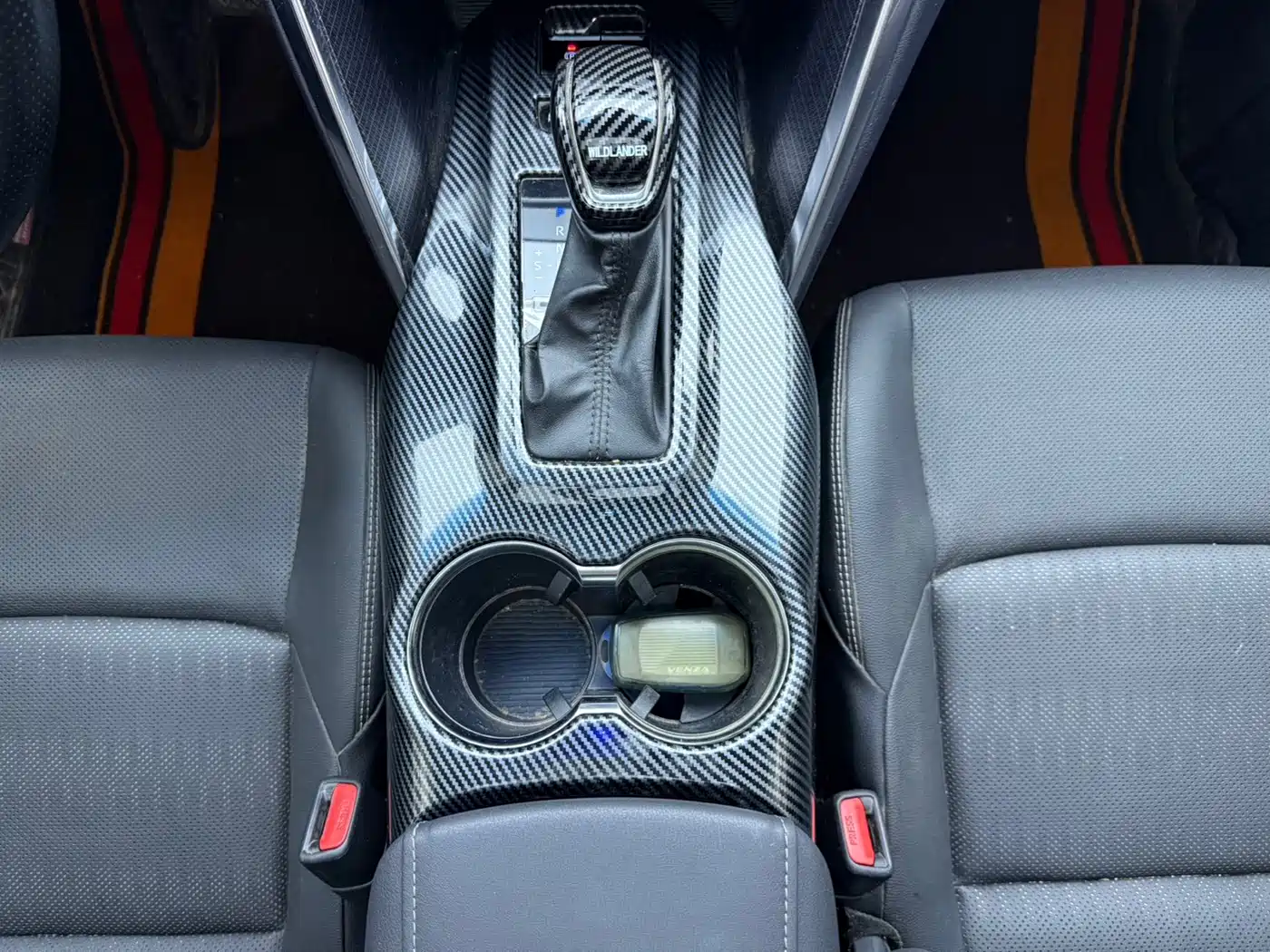 Toyota Venza 2023 2022 Dual Engine 2.5L CVT 2WD Premium