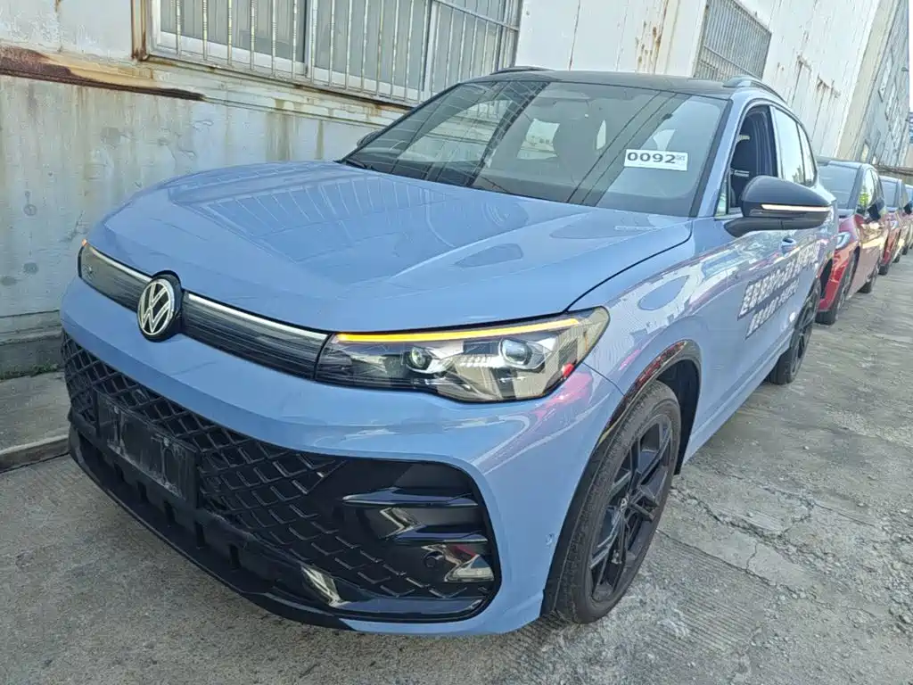 Volkswagen Tiguan L 2025 2026 PRO 380TSI 4WD R-Line Smart Premium Edition