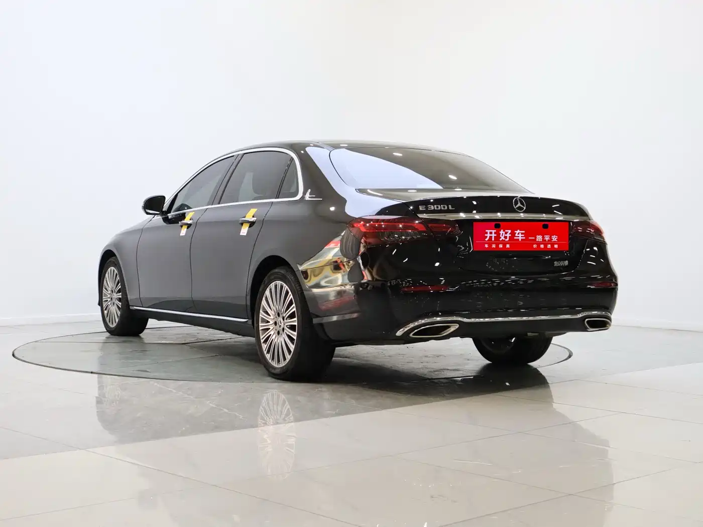 Mercedes-Benz E-Class 2022 Second Facelift E 300 L Fashion фото 3