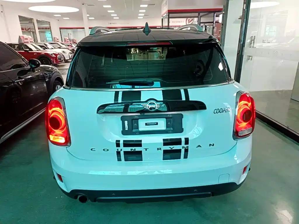Фото 6 - MINI COUNTRYMAN