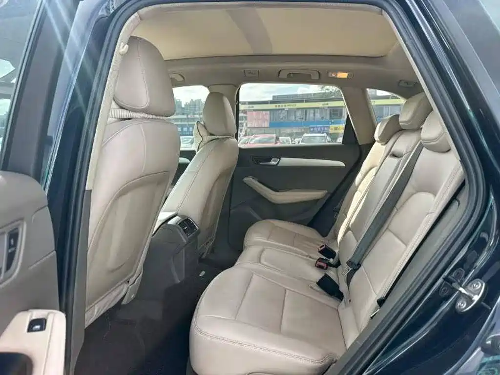 Audi Q5 2011 2010 2.0TFSI Technology