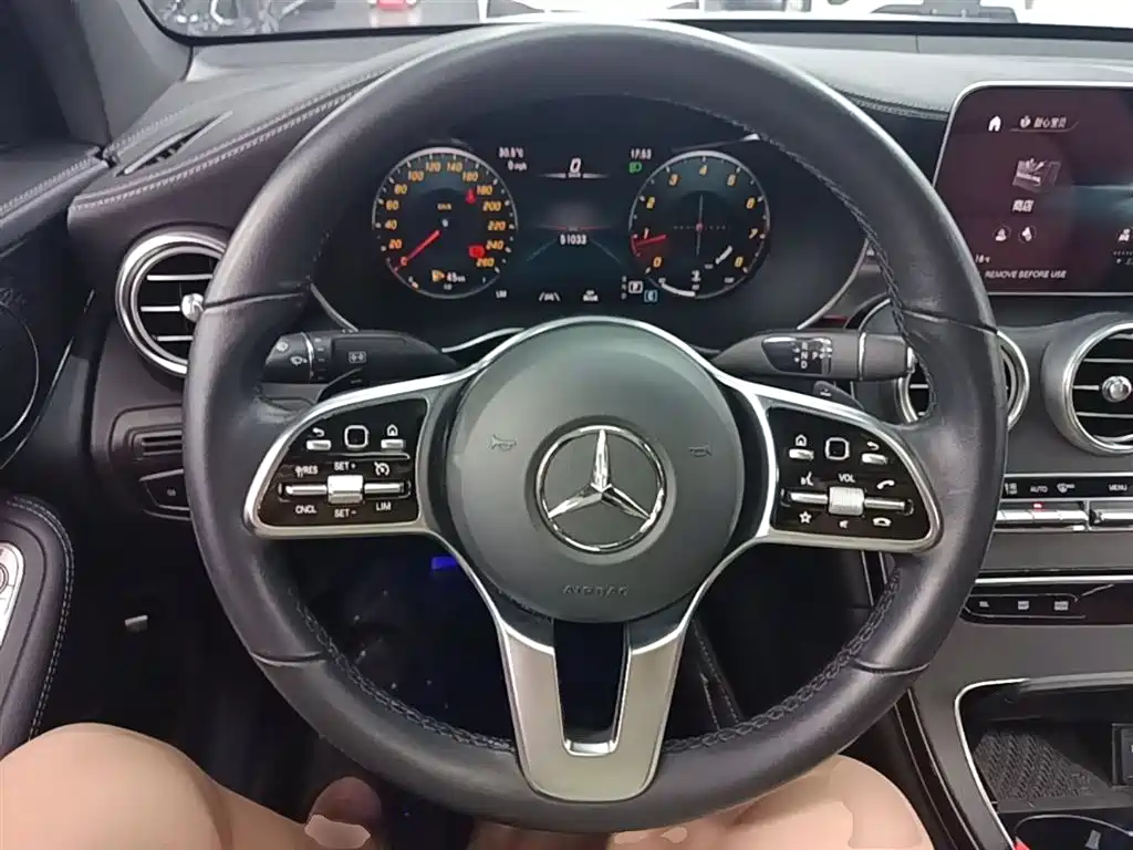 Mercedes-Benz GLC Coupe 2023 Model GLC 300 4MATIC Coupe SUV фото 11