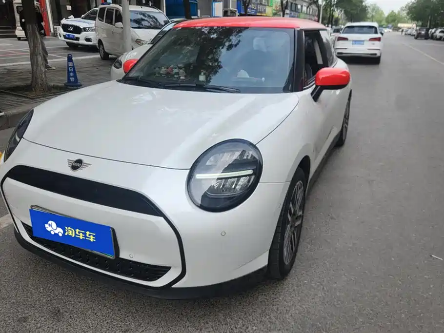 MINI ELECTRIC  COOPER