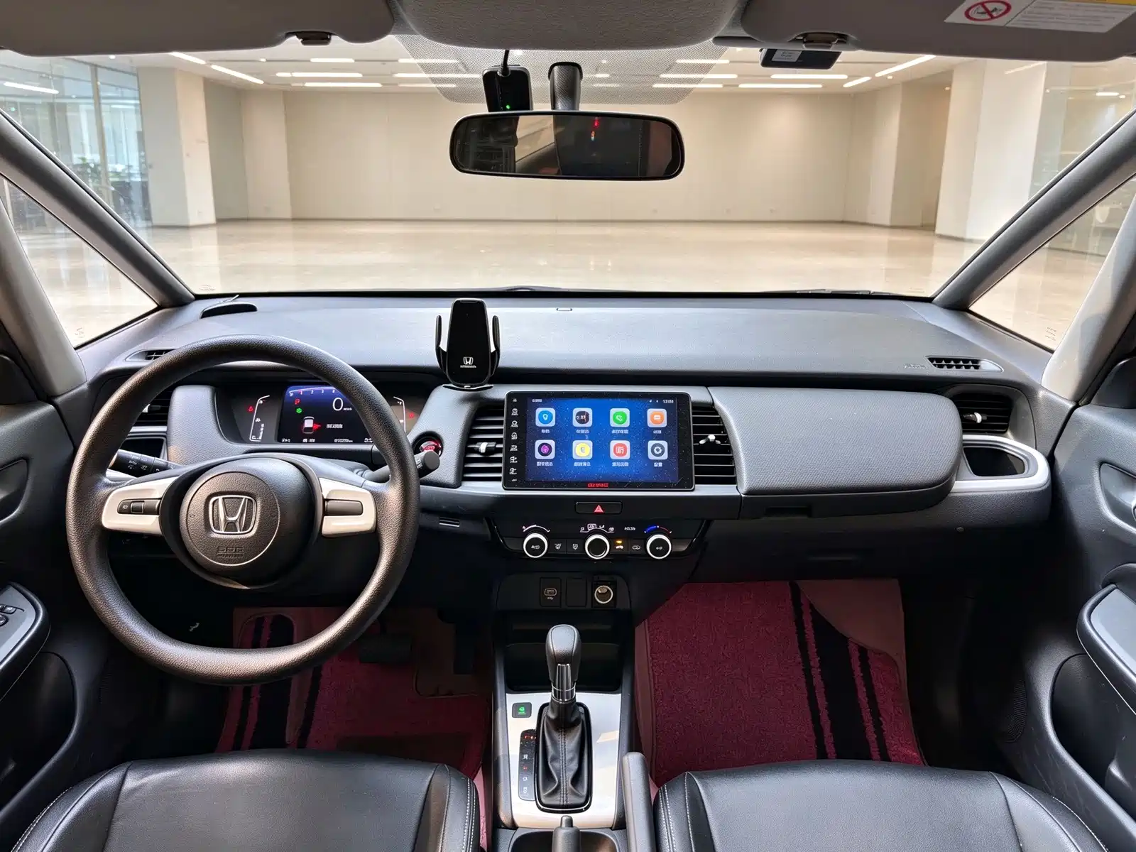 Photo 13 - Honda Fit
