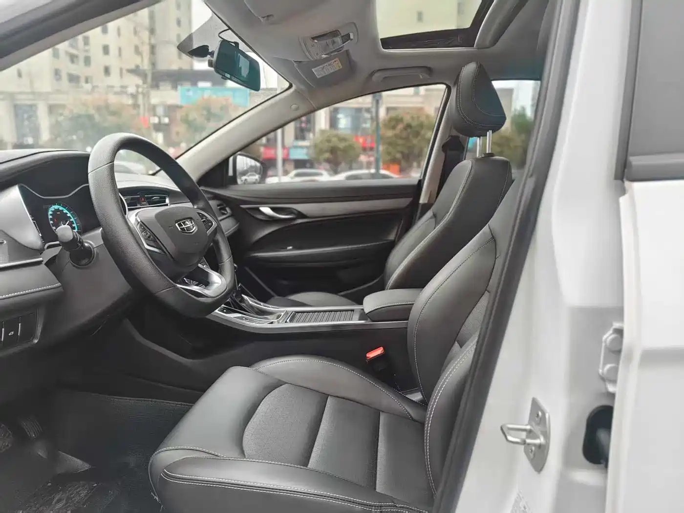 GEELY AUTOMOBILE EMGRAND