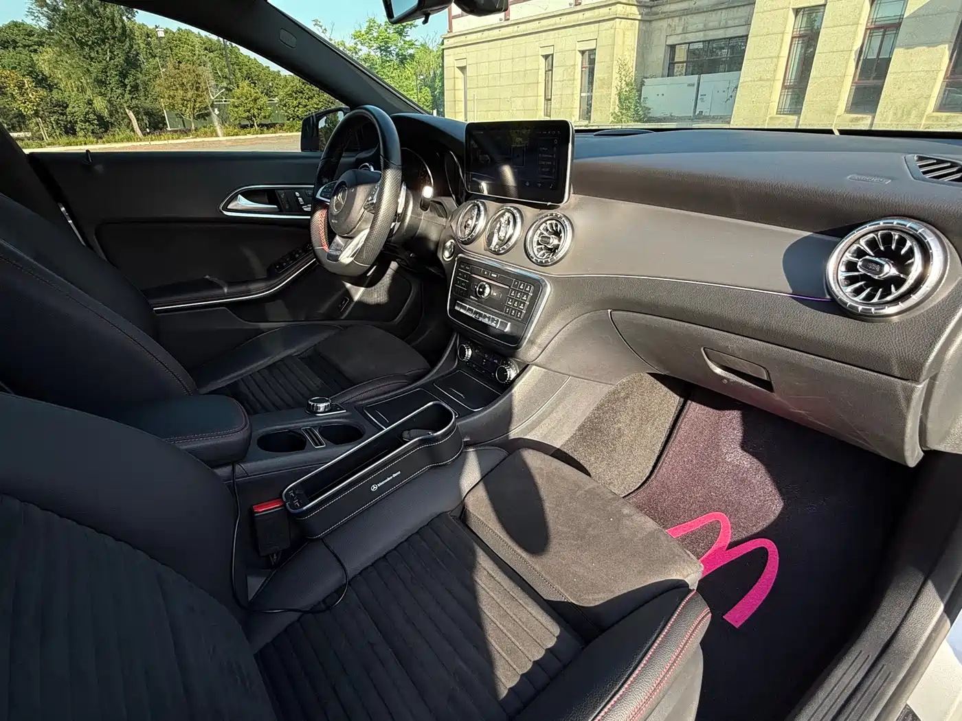 Mercedes-Benz CLA (Import) 2016 CLA 220 4MATIC фото 9