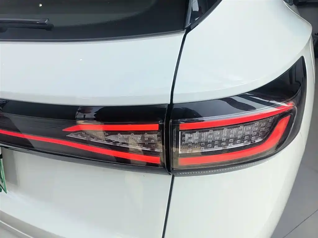 Volkswagen ID.4 X 2024 Pure Intelligent Edition фото 8