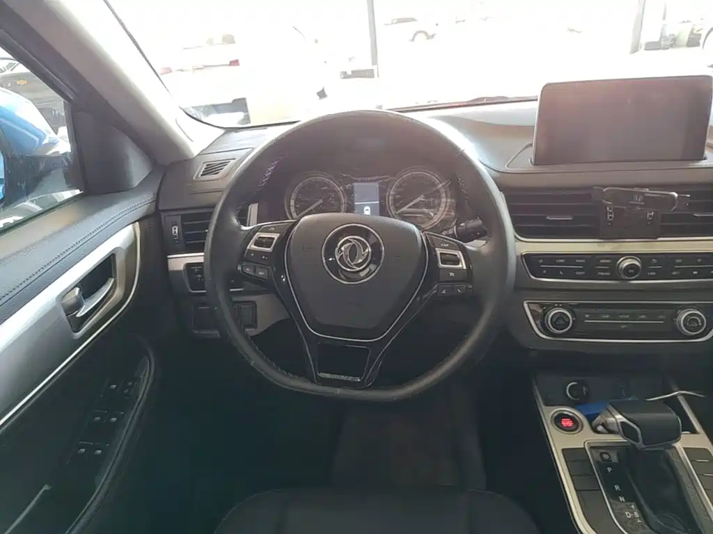 Dongfeng Fengxing Jingyi X5 2017 2017 Model 1.6L CVT Exclusive