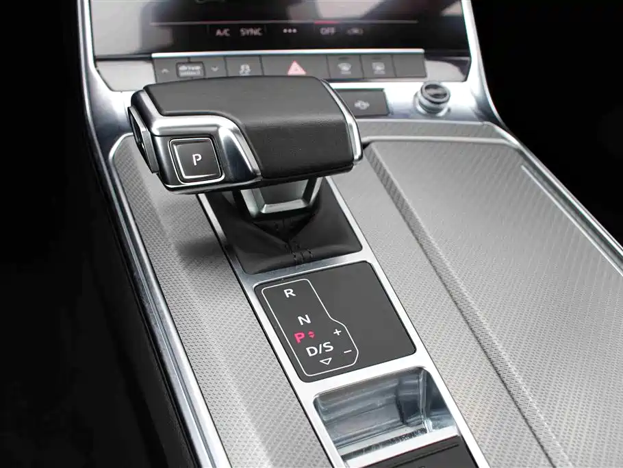 Audi A6L 2022 45 TFSI quattro Premium Dynamic фото 13