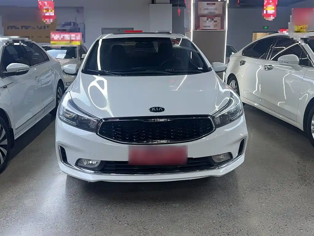 Kia K3 2017 1.6L Automatic 15th Anniversary Special GLS фото 5