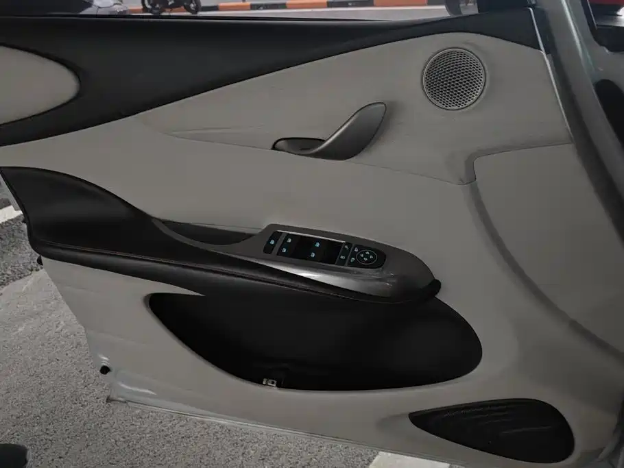 Фото 7 - BYD Dolphin
