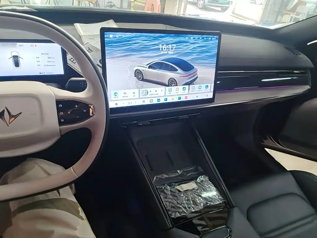 Dongfeng Yipai eπ007 2026 2024 Model 530Pro Version
