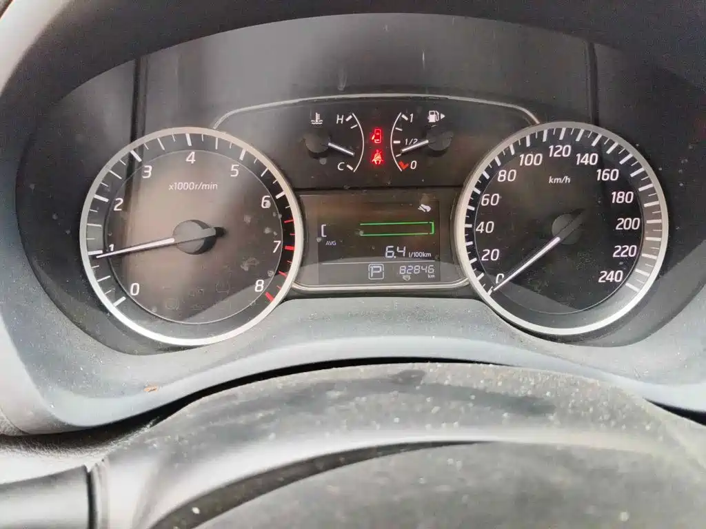 Фото 4 - Nissan Sylphy