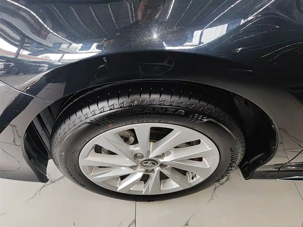 Toyota Camry 2023 2.0G Luxury Edition фото 23