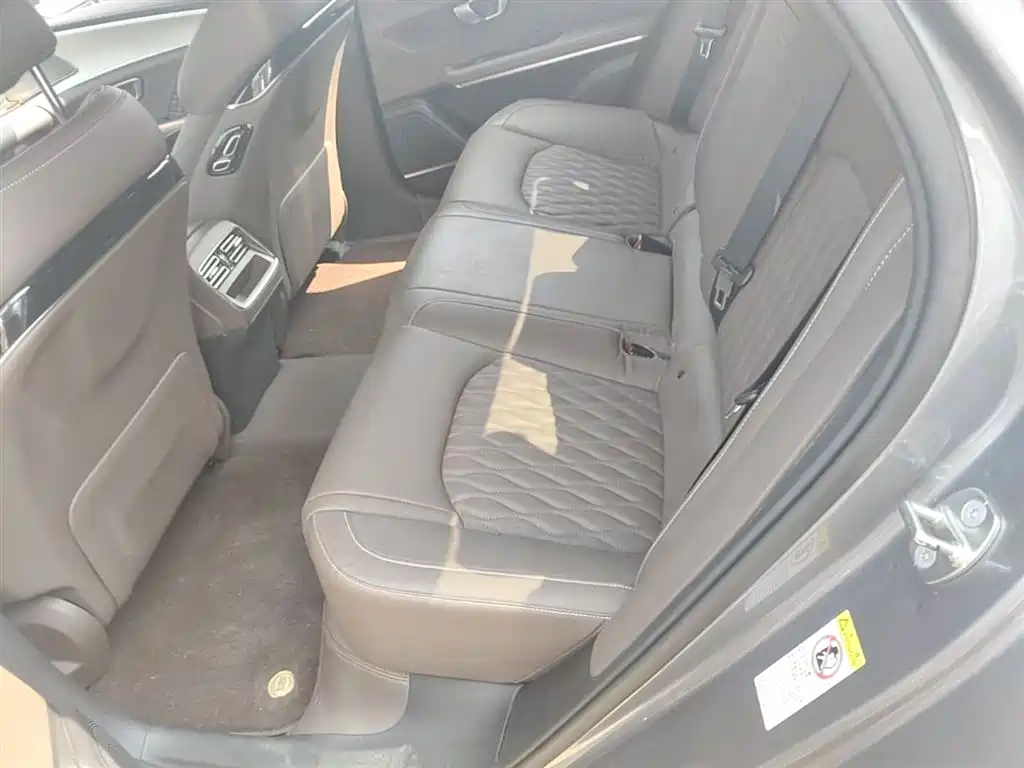 BYD Han 2023 EV Champion Edition 506KM FWD Premium фото 17