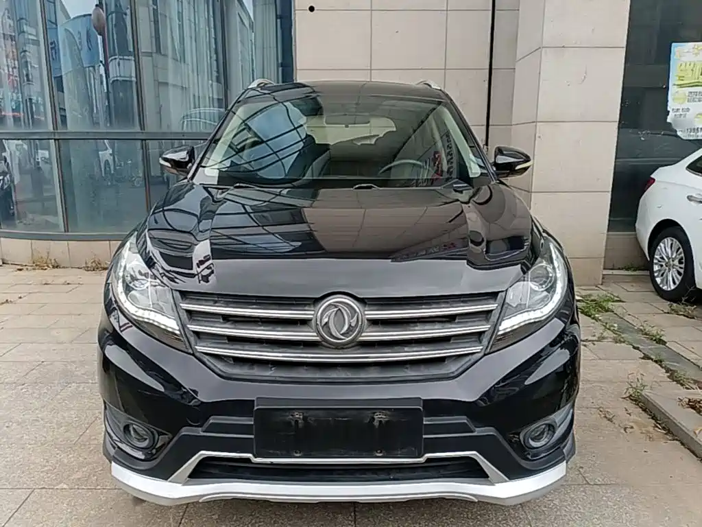 Dongfeng Fengguang Fengguang 580 2016 2016 Model 1.5T Manual Luxury Version