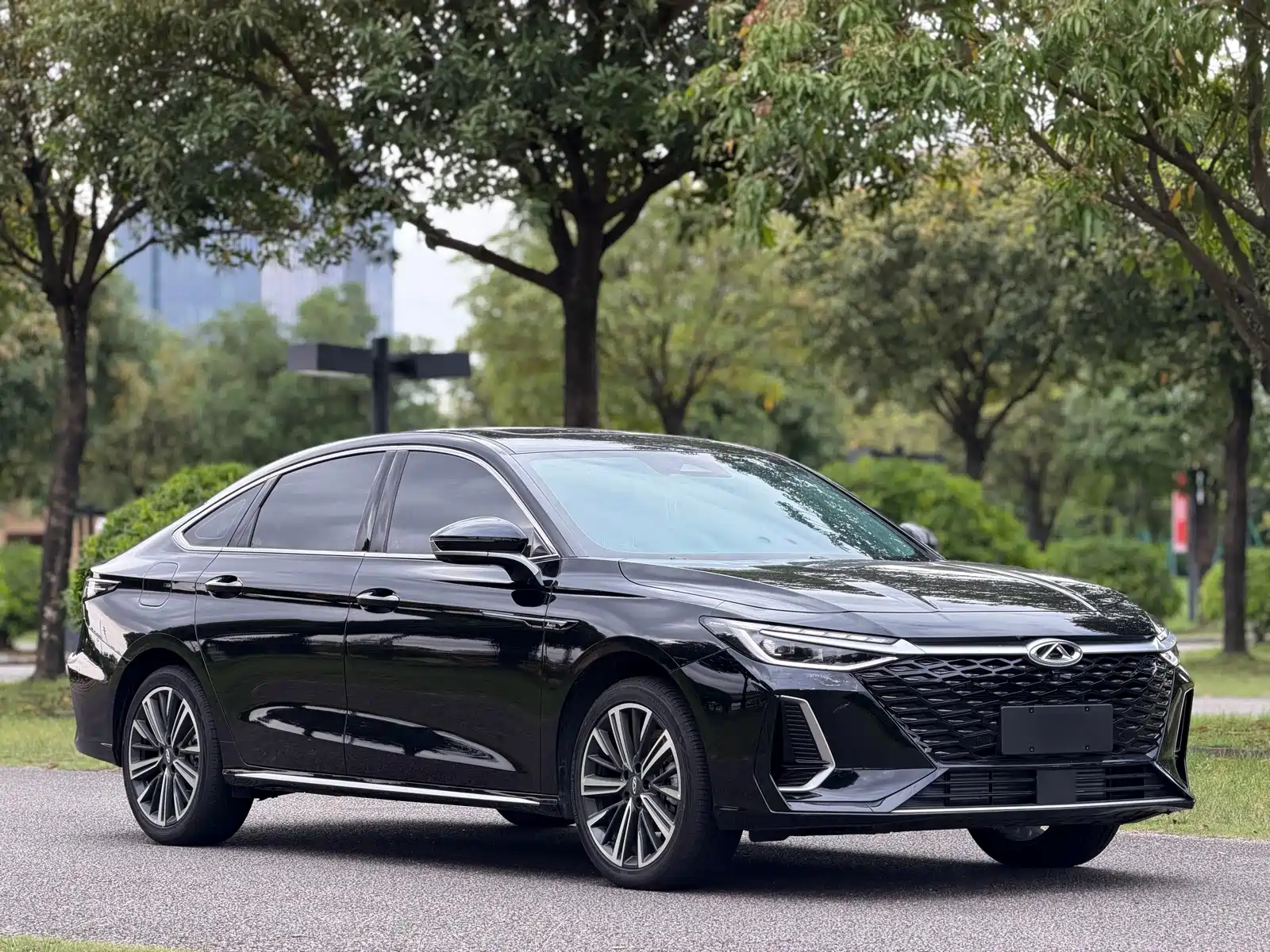 Фото 3 - Chery Arrizo 8