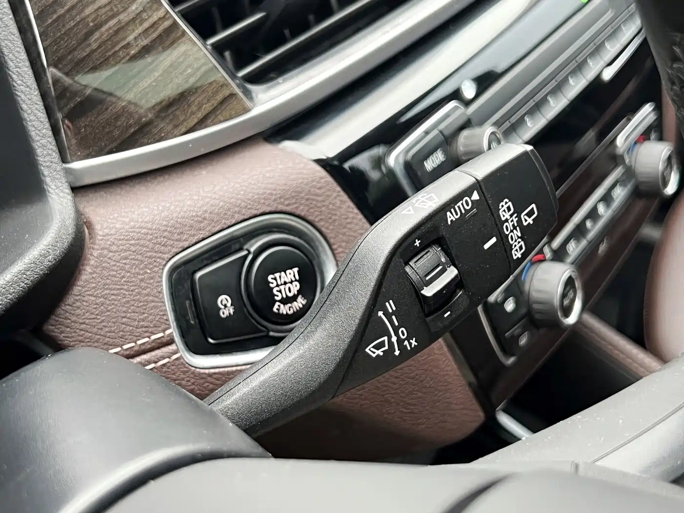 Фото 20 - BMW X1