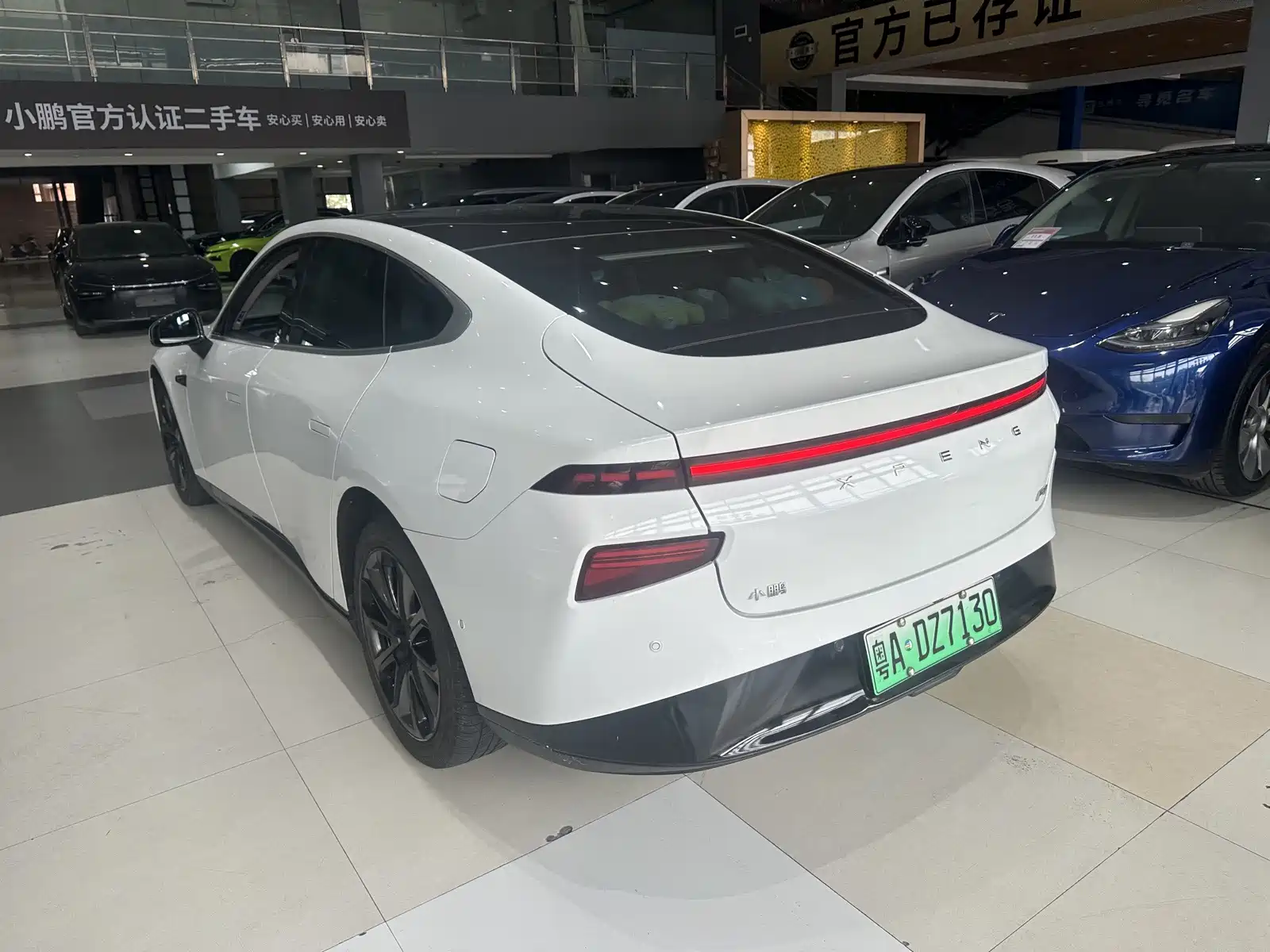 Фото 8 - XPeng P7