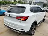Фото 7 - Roewe RX5