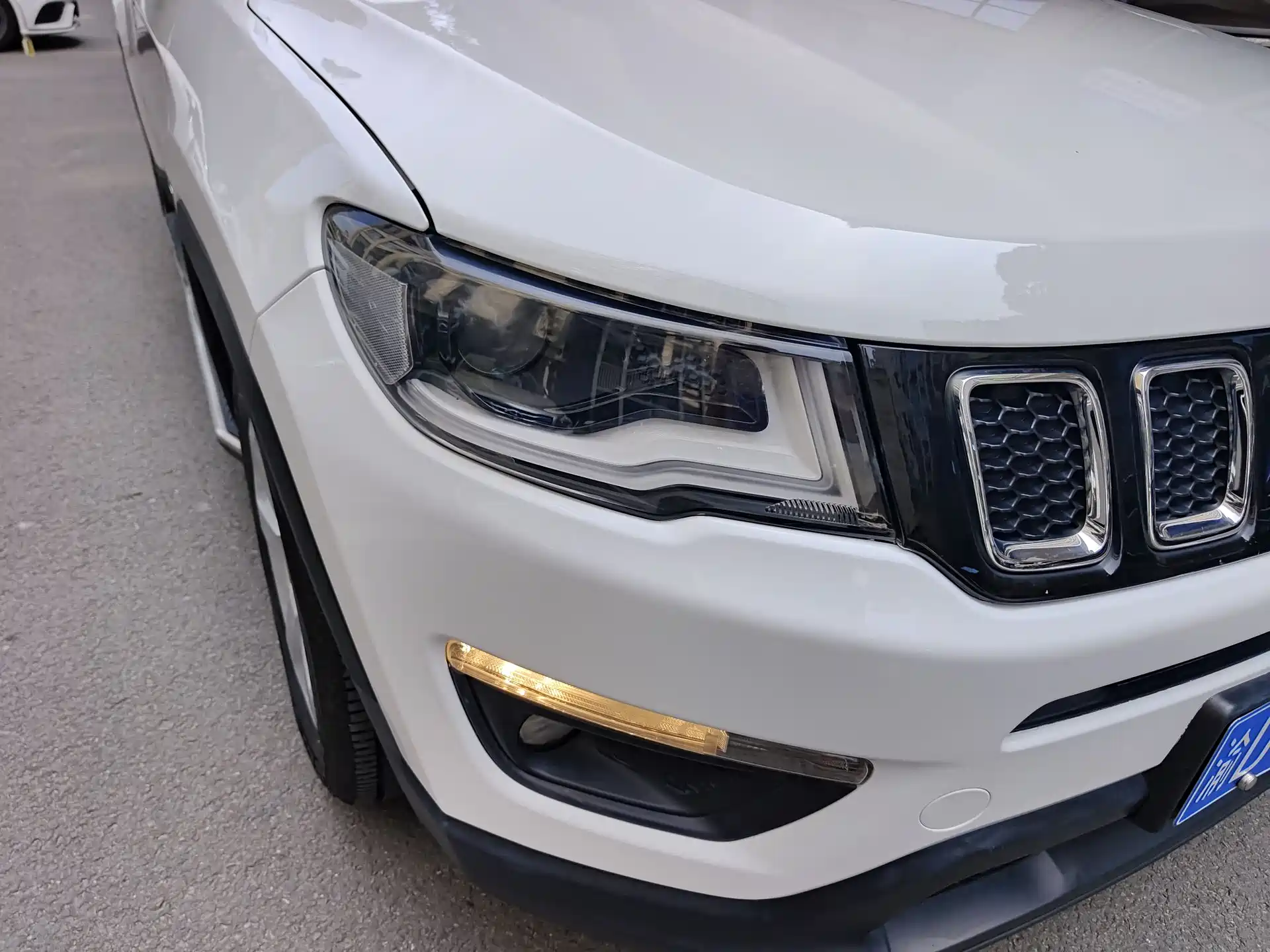 Фото 17 - Jeep Compass