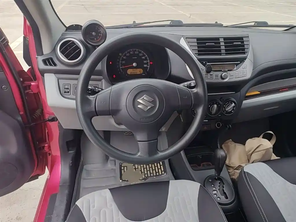Suzuki Alto 2014 2013 1.0L Automatic Deluxe