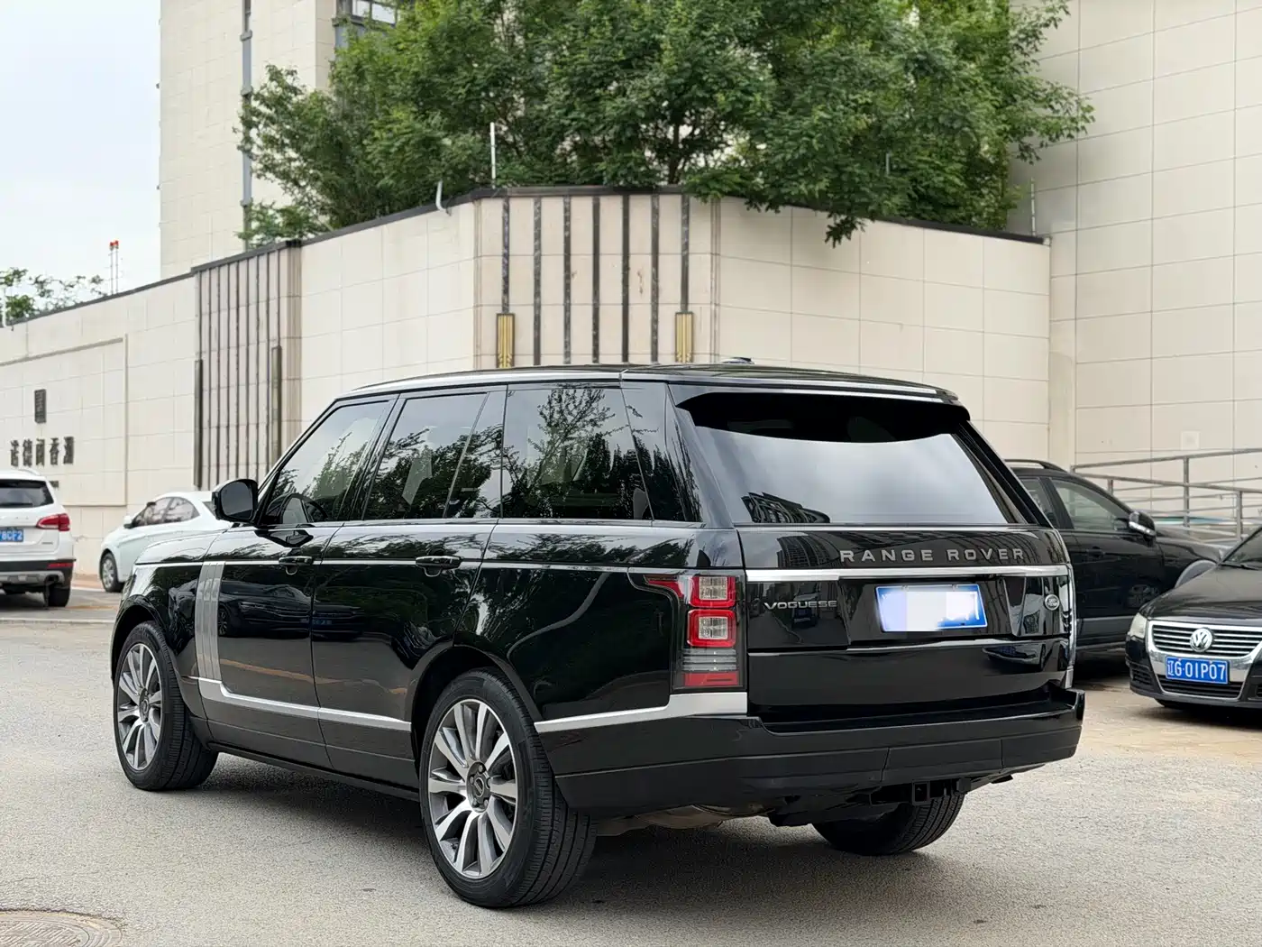 Land Rover Range Rover 2012 5.0 SC V8 Ultimate Genesis Edition фото 5