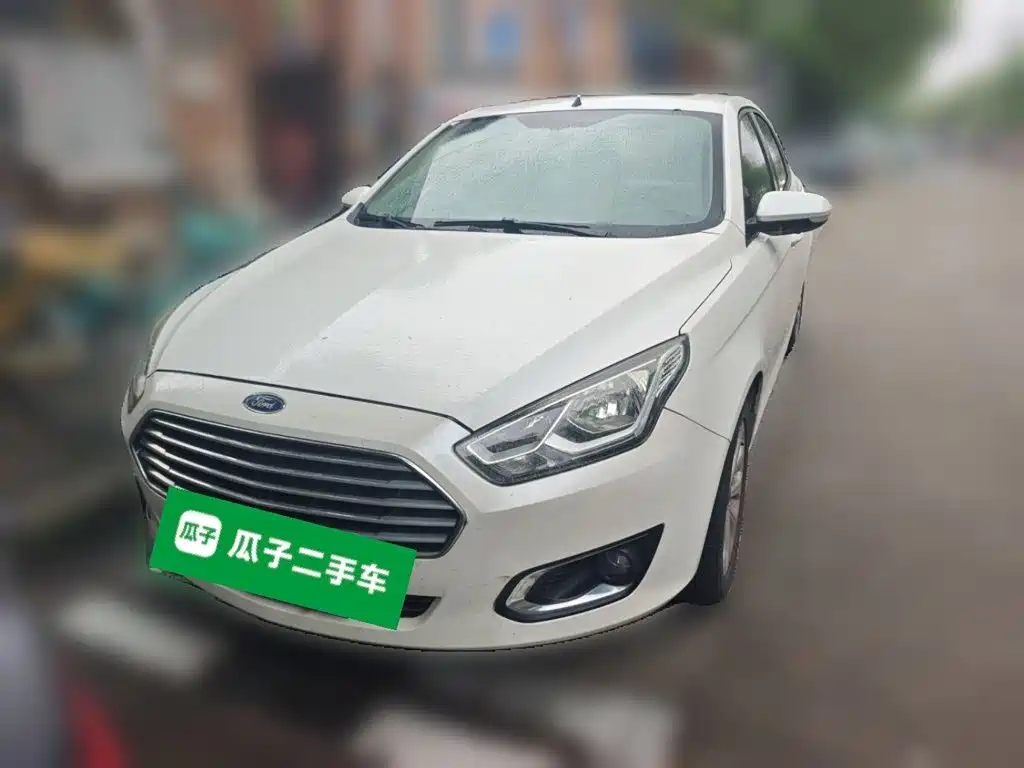 Ford Escort 2015 2015 1.5L Automatic Fashion