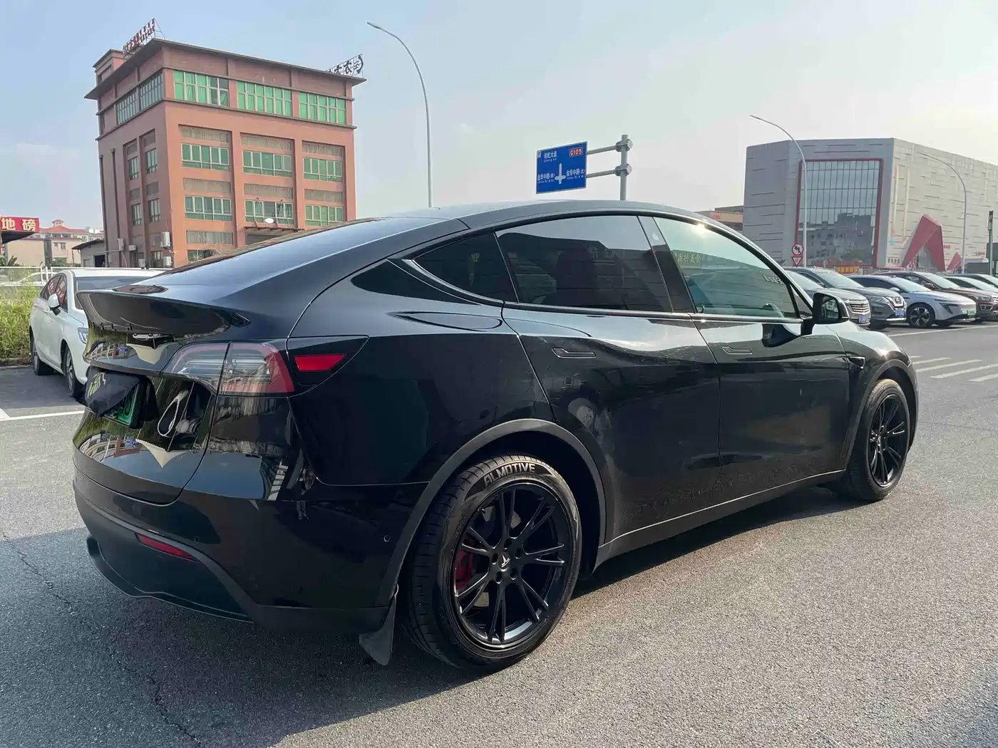 Tesla Model Y 2021 2022 Rear-Wheel Drive Version