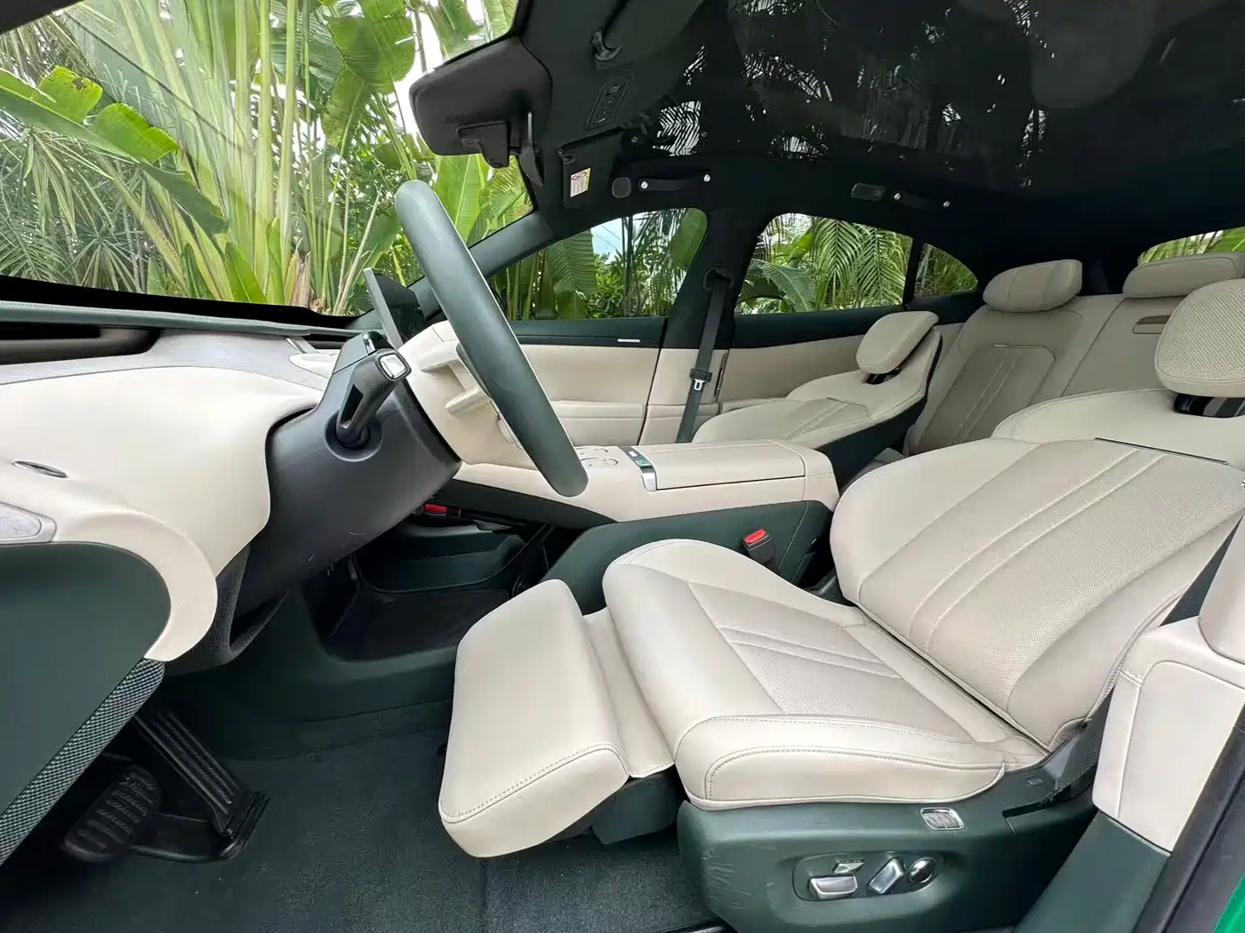 Xiaomi Auto Xiaomi YU7 2025 Extended Range AWD Pro фото 15