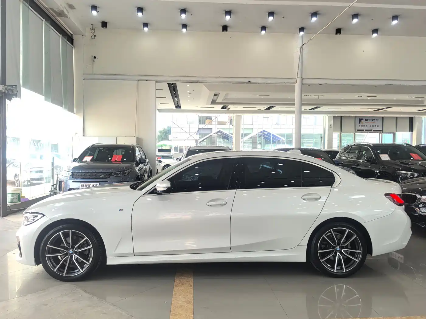 BMW 3 Series 2022 Facelift 325Li M Sport Package фото 7
