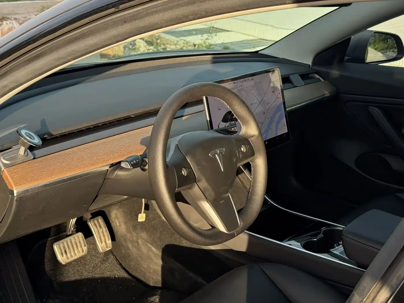 Tesla Model 3 (Import) 2019 2019 Long Range RWD Version